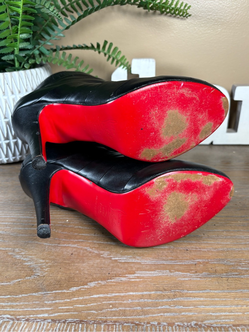 Christian Louboutin Black Boot Heels
Size 8.5/39 - Picture 11 of 16